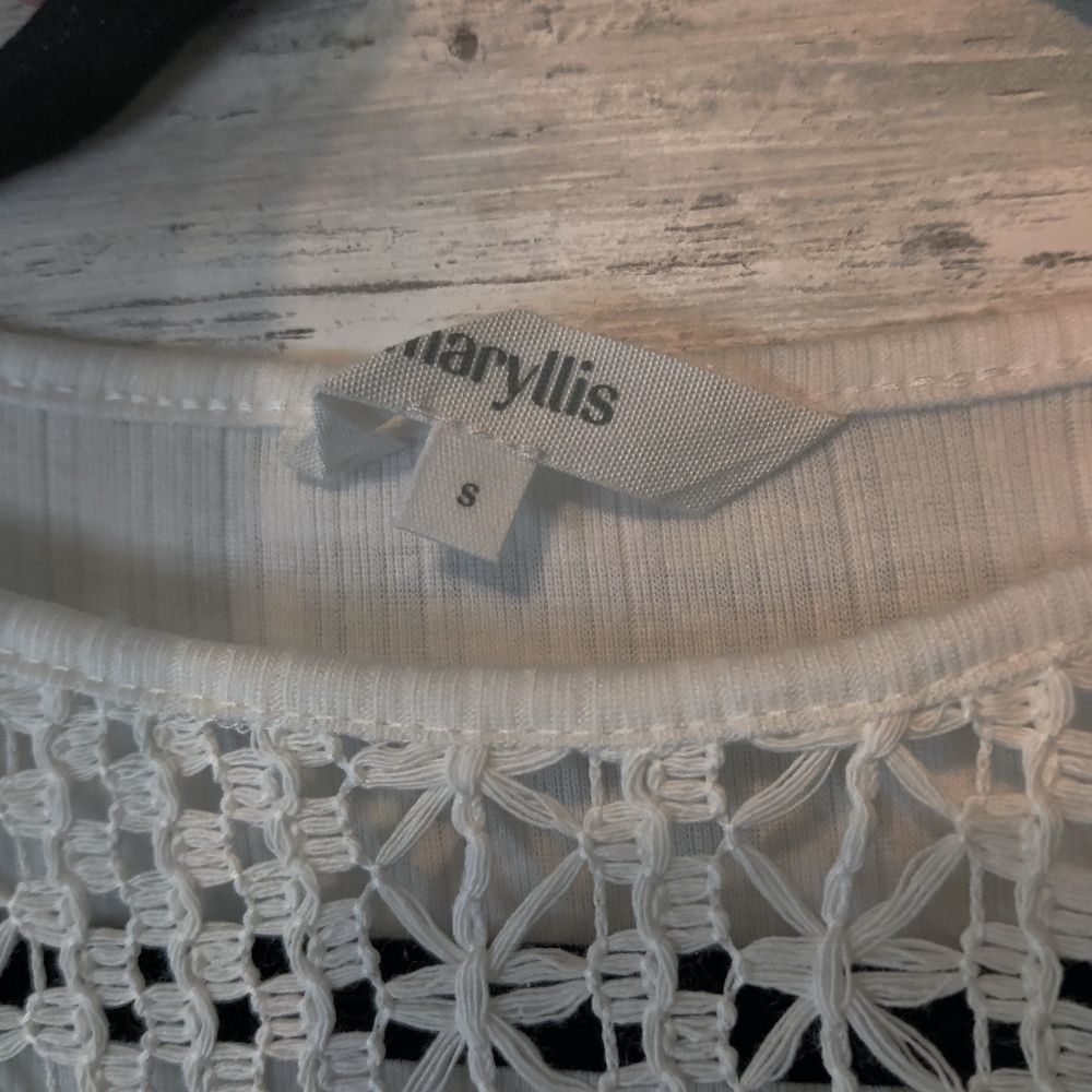 White Patchwork Lace Long Sleeve Top NEW - Picture 9 of 9